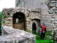 ehrenstein-02-06-07-145-xl.jpg (204712 Byte)