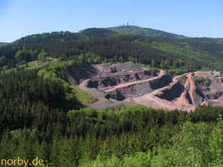 datenberg-06-05-07-38-xl.jpg (139194 Byte)