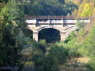 aquaedukt-leinakanal_24-09-07_6596-xl.jpg (175553 Byte)