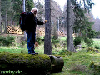 falkenstein_01-05-08_2443-l.jpg (113498 Byte)