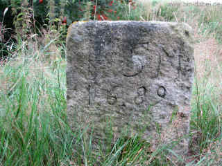 Grenzstein - Herzogtum Sachsen Meiningen 02-08-09 9064.jpg (106677 Byte)