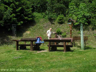 Kastanienbrunnen 23-05-09 9223-l.jpg (141181 Byte)