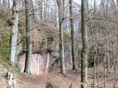 Luisengrotte- Rennsteig 03-04-2011 0038.jpg (99528 Byte)
