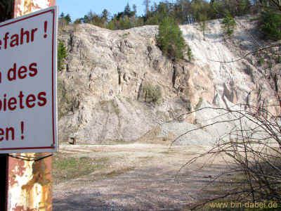 Ueberlebensgefahr 03-04-2011 0031.jpg (96849 Byte)