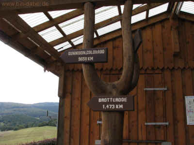 Brotteroder Ausblicke Ost 24-07-2011 2497.jpg (98060 Byte)