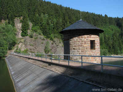 Am Weg 05-Juni-2011 1711.jpg (98341 Byte)