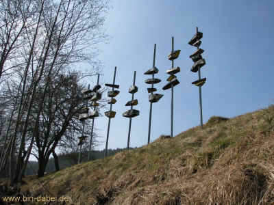Kunstwanderweg 1 - Wasserspeier 30-03-2011 9500.jpg (98179 Byte)