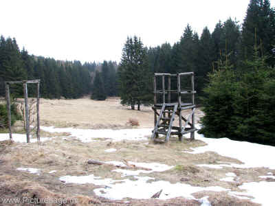 Soldatengraeber 06-03-2011 8438.jpg (99975 Byte)