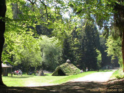 Mittelwasser Grund - 4v7 08-Mai-2011 0953.jpg (98520 Byte)