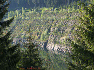 Schmalwassertalsperre 20-05-2012 P1-324.jpg (98306 Byte)