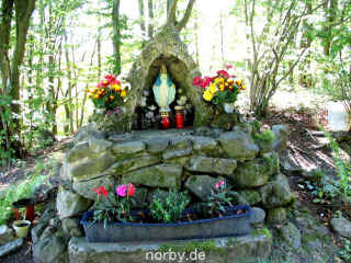 kreutzweg-09-09-06-19-xl.jpg (211339 Byte)